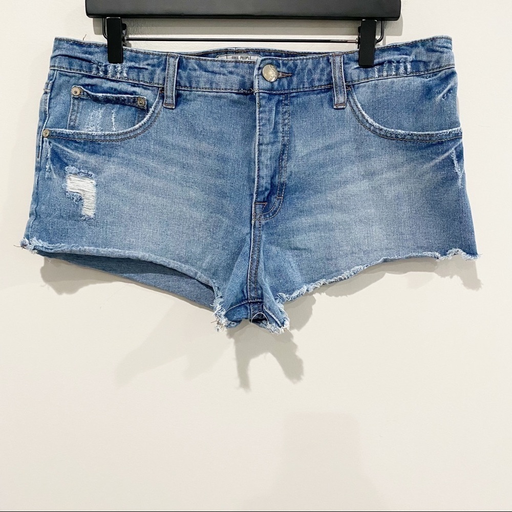 FREE PEOPLE High Rise Cut Off Jean Shorts Raw Hem Distressed, Size 29